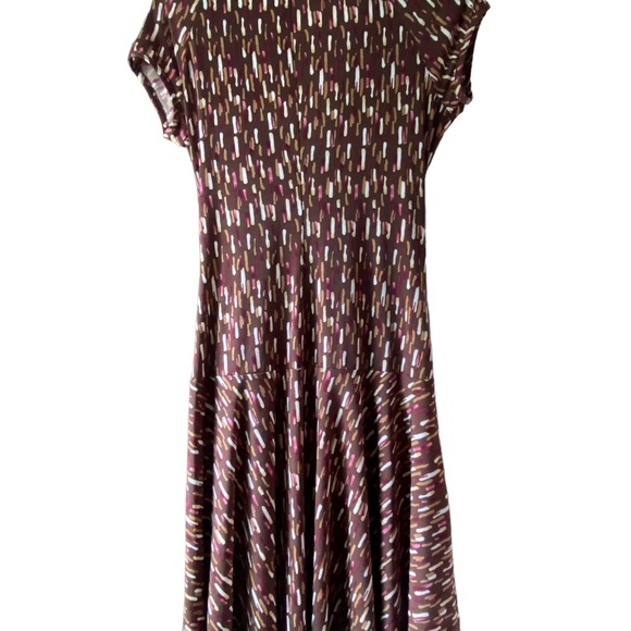 Adorable slimming v neck dress💃🏼 - Picture 2 of 7